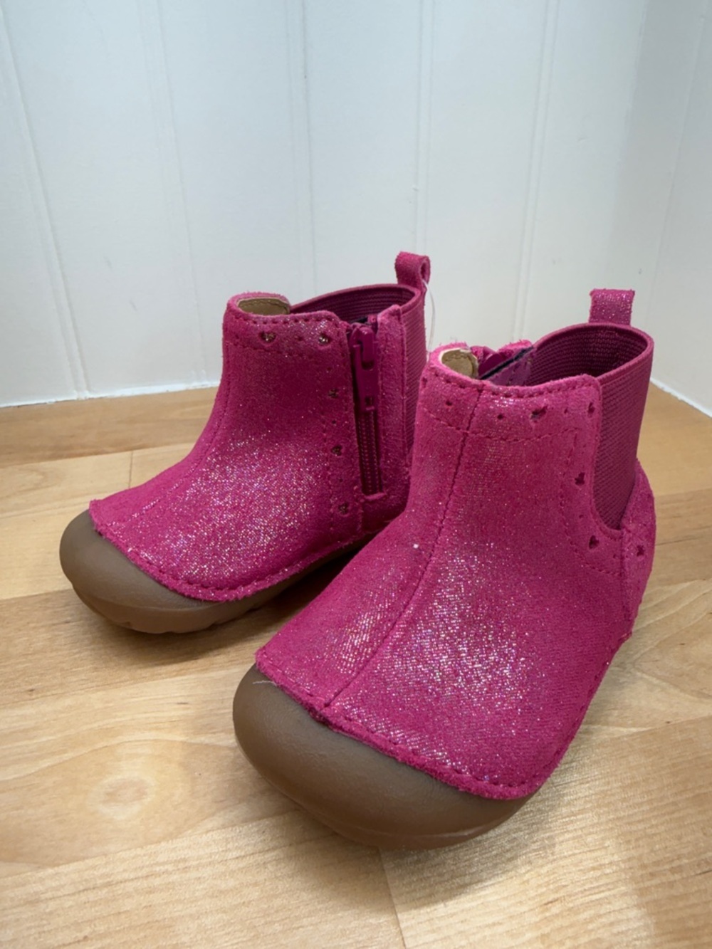 Stride Rite Girls' Pink Glitter Chelsea Boots Size 4M